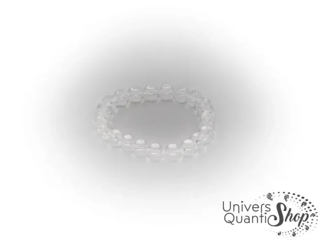 cristal de roche signification, quartz clair bracelet 08mm sur fond blanc