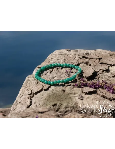 amazonite de russie - bracelet lithotherapie - vue nature amazonite de russie - bracelet lithotherapie - vue nature