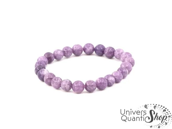 Bracelet lépidolite Femme bijou en pierre violet perle 08mm sur fond blanc