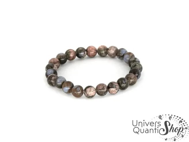 Libérite bleue bracelet en pierre naturelle 08mm sur fond blanc