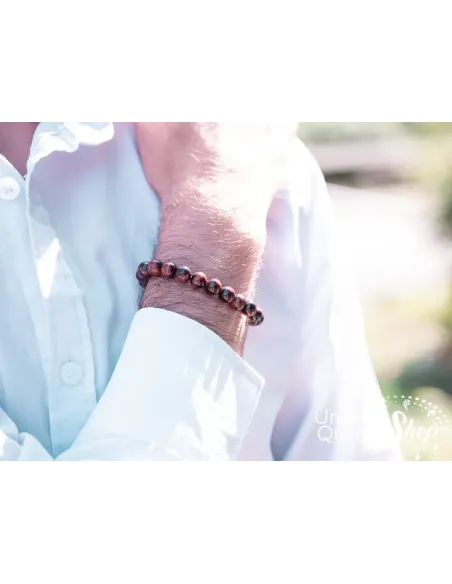 oeil de taureau protection bracelet homme porté au poignet 8mm oeil de taureau protection bracelet homme porté au poignet 8mm