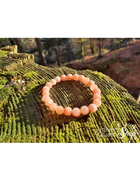 pierre de soleil signification bracelet boule 8mm sur de la mousse en nature pierre de soleil signification bracelet boule 8mm sur de la mousse en nature