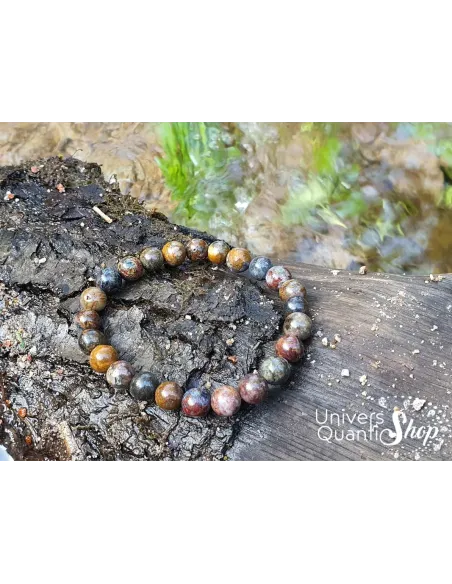 piétersite bracelet pierre naturelle AB 8mm sur une écorce d'arbre