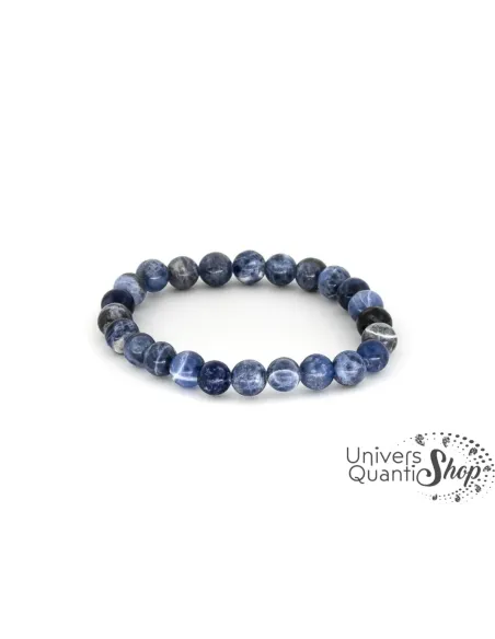 sodalite bleue vertus, bracelet sodalite pierre fine lithothérapie 8mm sur fond blanc sodalite bleue vertus, bracelet sodalite pierre fine lithothérapie 8mm sur fond blanc