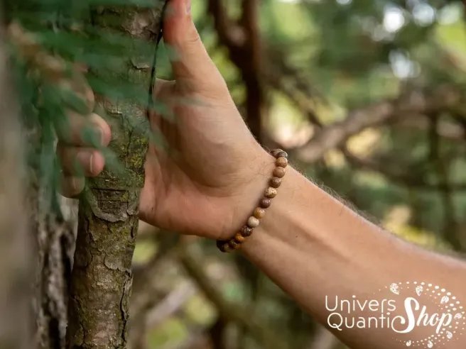 bois fossile vertus - bois fossile prix - bois fossilise signification - photo bracelet porté