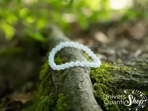 calcédoine propriétés - bracelet lithothérapie - pierre de protection empoisonnement - bracelet photo nature