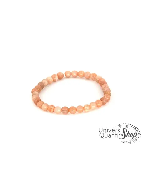 pierre de lune rose vertus, bracelet pierre rose qualité A 6mm sur fond blanc