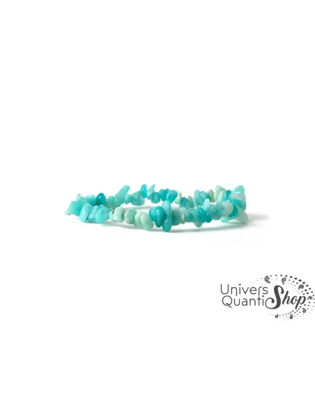 Bracelet d'amazonite - pierre de vérité et d'harmonie. Fragments de pierres naturelles. Bracelet d'amazonite - pierre de vérité et d'harmonie. Fragments de pierres naturelles.