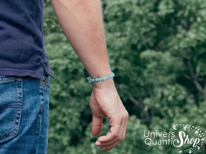 propriétés apatite bleue - pierre naturelle bleue - pierre pour les non dits - bracelet baroque