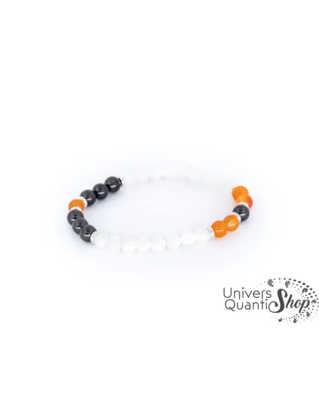 bracelet création amour d'Aphrodite, pierre de douceur et d'harmonie 6mm sur fond blanc