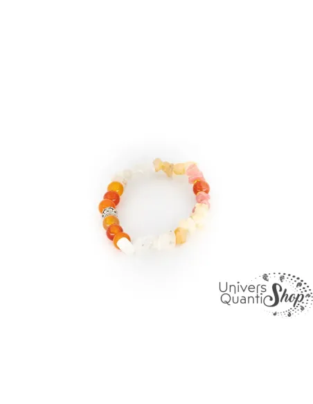 création bracelet pierre consciente amour d'isis 8mm sur fond blanc