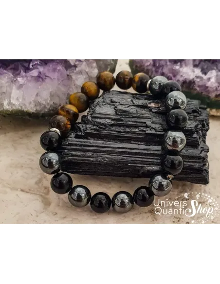 Bracelet de protection en pierres naturelles 8mm bouclier protecteur sur un morceau brut de tourmaline noire