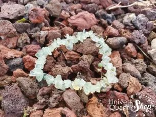 Bracelet Préhnite – facilite l'expression des émotions – Qualité A – Baroque