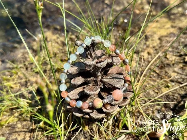 bracelet pierre naturelle femme pas cher soleil de jade sur une pomme de pin
