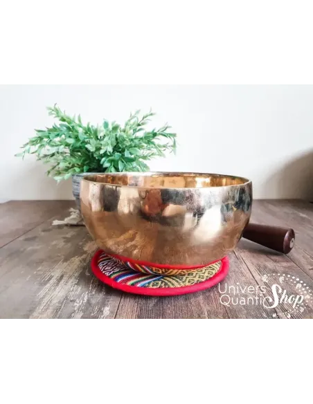 Bol chantant tibétain doré 9 métaux - Mantra or - Univers Quantic Shop