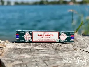 baton encens palo santo, encens palo santo bienfaits, photo nature