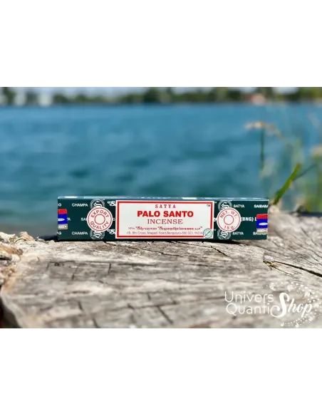 baton encens palo santo, encens palo santo bienfaits, photo nature