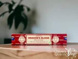 encens satya sang de dragon, batonnets roulé à la main en inde, boite d'encens posé sur un comptoir en bois