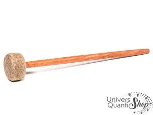 mailloche bol tibétain en bois de hêtre avec tête en feutre taille M sur fond blanc