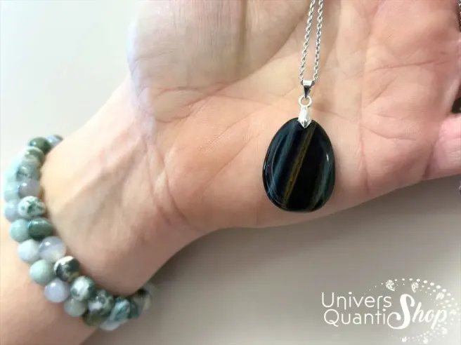 pierre oeil de faucon en pendentif pierre naturelle pour s'ouvrir aux autres