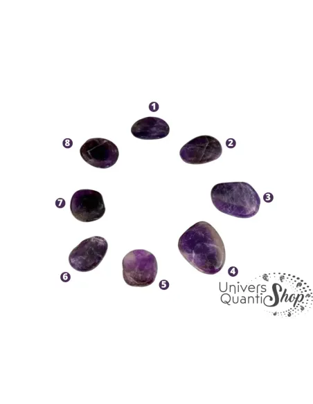 améthyste pierres plates numérotées sur fond blanc, pierre de sagesse et humilité, qualité A