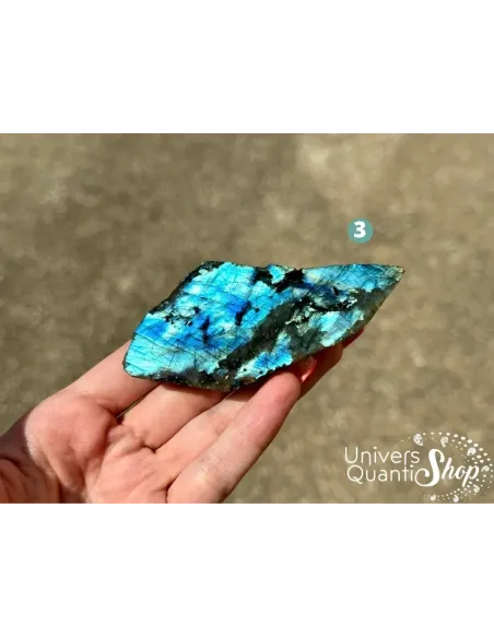 labradorite brute bleue, pierre en labradorite naturelle avec reflets bleu, pierre brute labradorite numéro 3