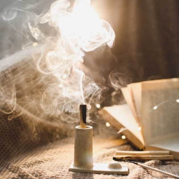 Comment utiliser le Palo Santo ?
