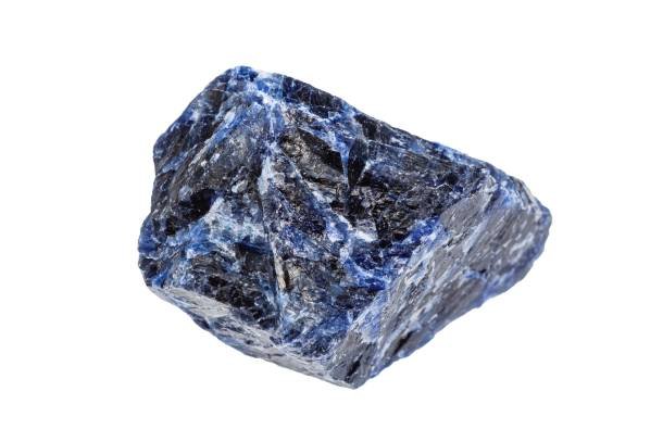 Comment reconnaitre ma pierre bleu foncée ? sodalite