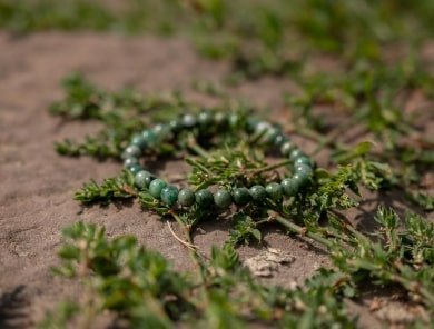 diopside vert pierre verte naturelle en bracelet